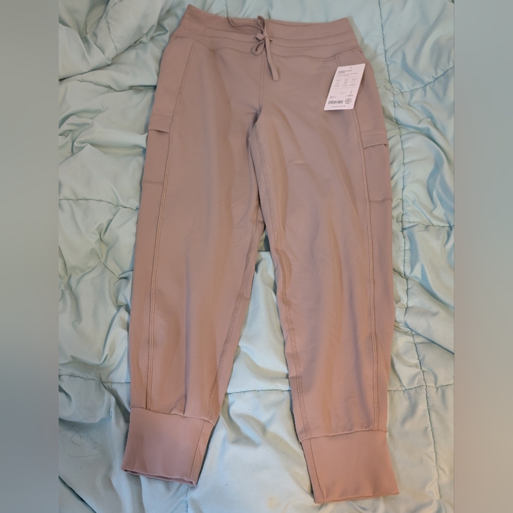 Nwt Athleta Rainier Cargo Jogger Size XS